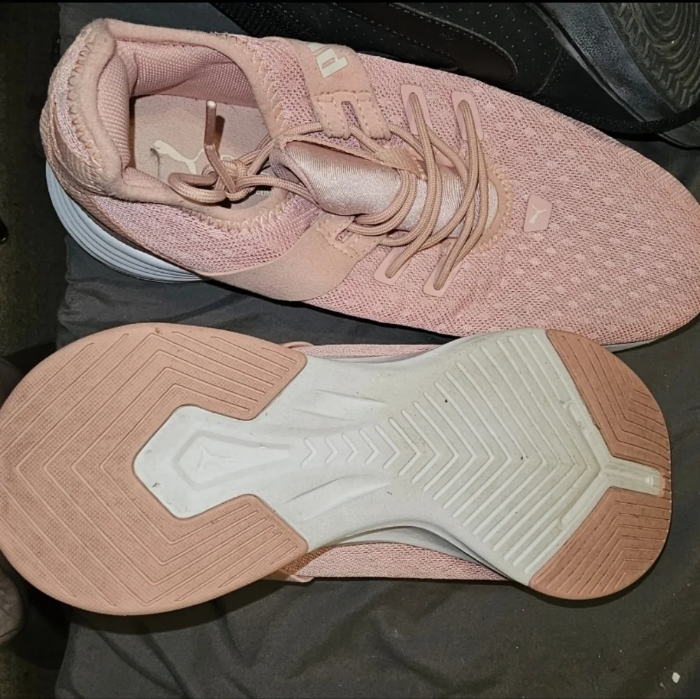 Puma Radiate - Picture 1 of 4